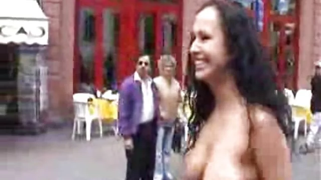 მორცხვი Polina fucked წელს ass ერთად კიბოს გულის