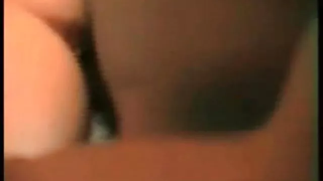 ბიჭები ორ ფენას