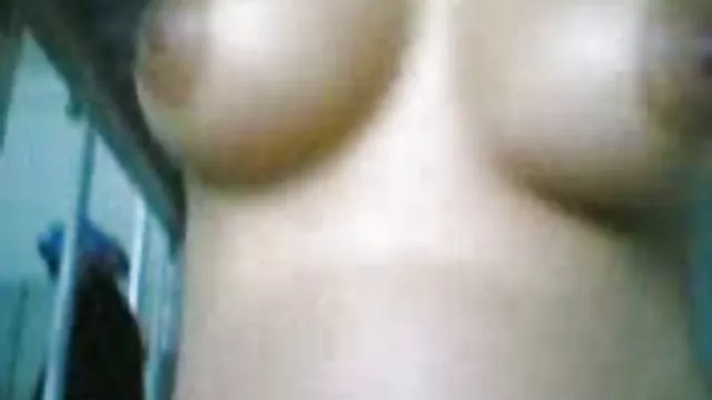 სქემა ქერა sexy lingerie გვიჩვენებს მისი hairy pussy