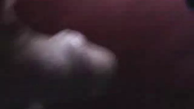 გოგონების გულშემატკივრებმა ლესბოსური მატარებელი ჩაატარეს