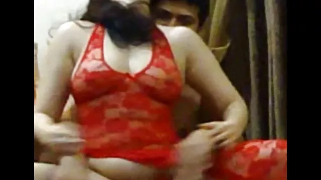Moira Kelly in erotic sex scene მისი მეგობრის