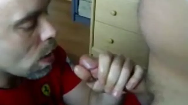 Bodybuilder otdrochila ორი მარკების