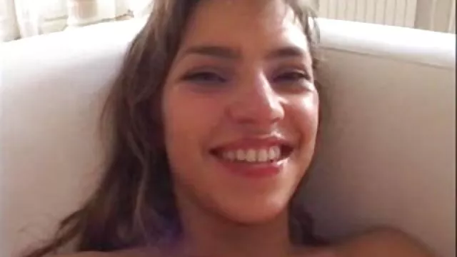 Sexy აზიური babe გააკეთა soapy მასაჟი