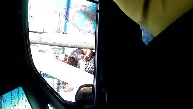 ორი ლამაზი aunts fuck ახალგაზრდა ბიჭი