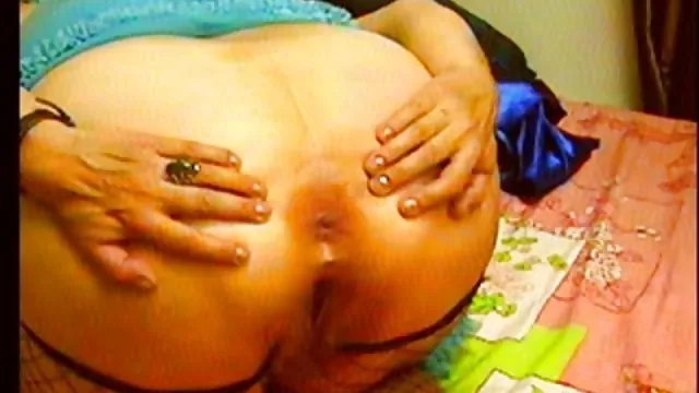 18 წლის teen teens pussy მისი strapon