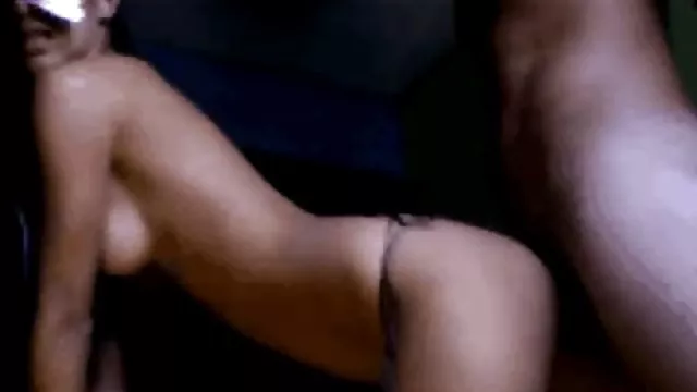 ცხელი mulatto პარალიზის მისი დიდი nipples