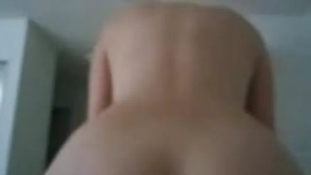 გოგო და ბიჭი წყვილთა ერთად masturbate ერთად წყალქვეშა