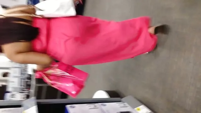 საყვარელი გოგონა pigtails აკეთებს blowjob და fucks in ass
