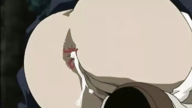 Tiny შეიმუშავა strap-on ass და დარგეს მისი ღვთისმშობლის წერტილი