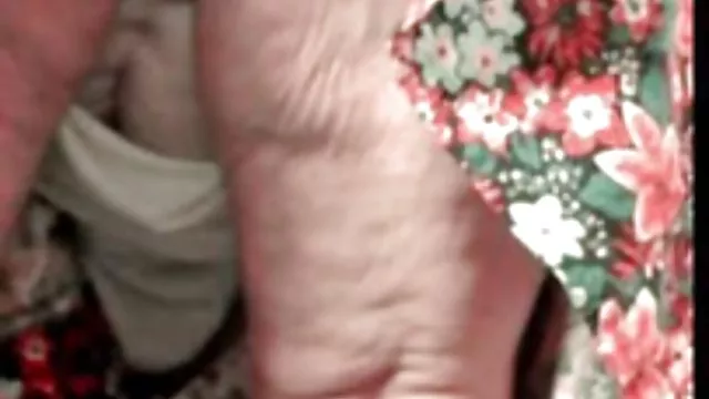 ბიჭი მოატყუა მისი ცოლი hairy pussy და passionately fucked მისი