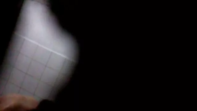 Tanned chick დიდი boobs tumbles ერთად cuts