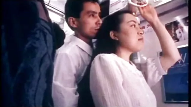 მგზნებარე ახალგაზრდის ქოქოკუნული მკლავი მკლავი მეზობელი