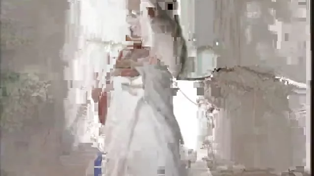 18 წლის ბავშვი ქერა Zuziana ცეკვა striptease სქესობრივი