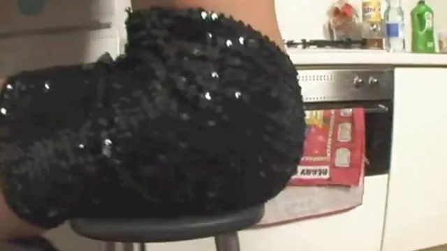 ტკბილი slut fucks კლიენტი